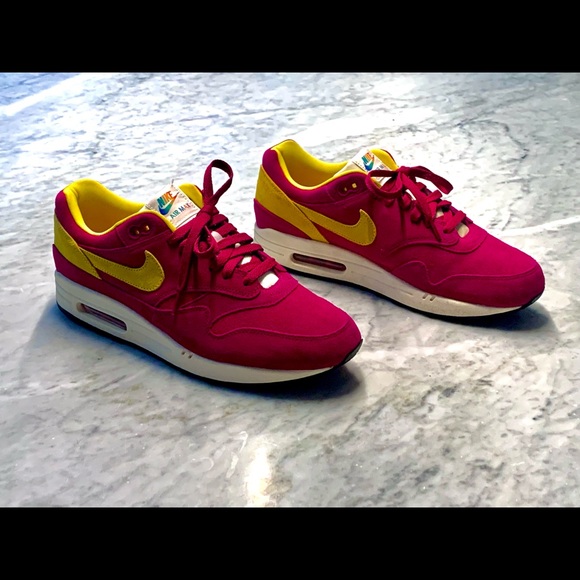 Nike Air Max 1 Dynamic Berry 11 - Picture 2 of 6